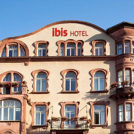 Ibis Metz Centre Gare Hotell Exteriör bild